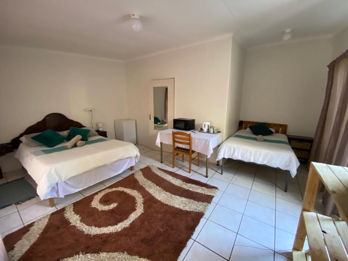 El-Kole Bed And Breakfast Цумеб Экстерьер фото