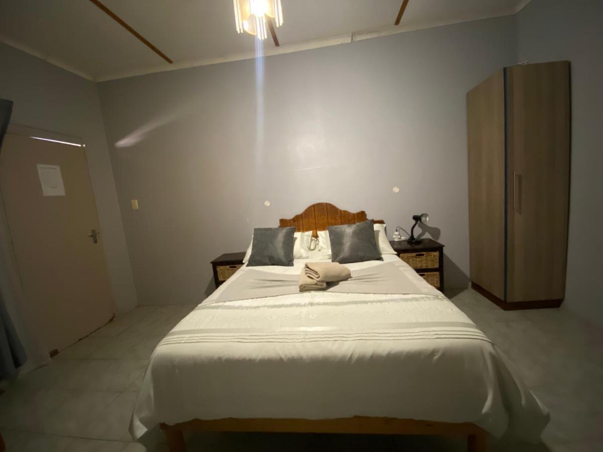 El-Kole Bed And Breakfast Цумеб Экстерьер фото