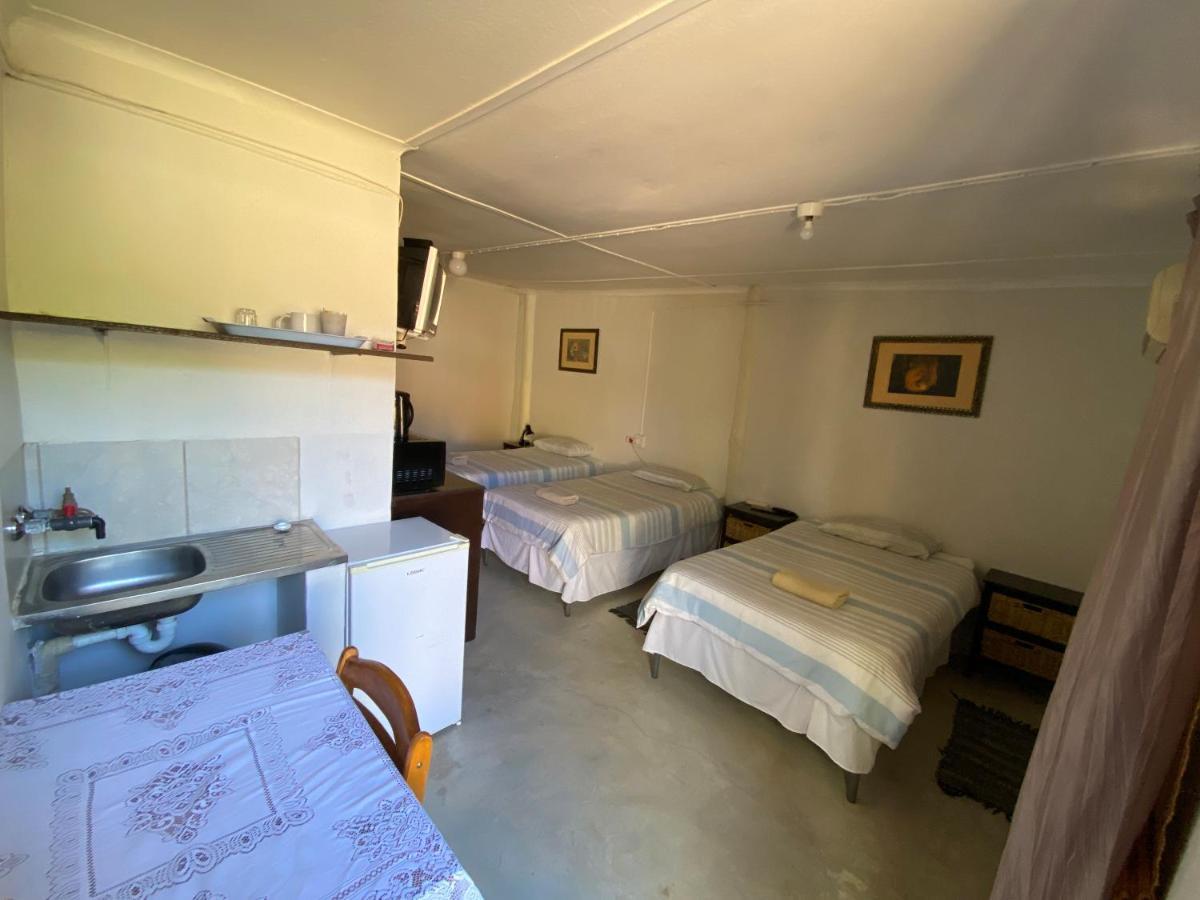 El-Kole Bed And Breakfast Цумеб Экстерьер фото
